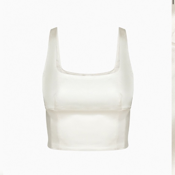 Aritzia Shine Satin Bustier Top XXS CREAM BIRCH IVORY WHITE OFF WHITE - Picture 6 of 7